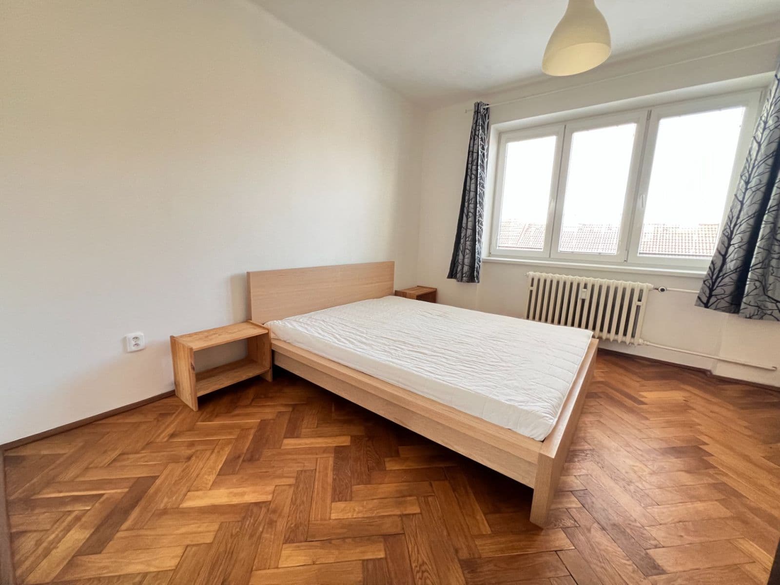 Prenájom bytu 2-izbový 51 m², Kollárova, Písek, Jihočeský kraj Prenájom bytu 2-izbový 51 m², Kollárova, Písek, Jihočeský kraj