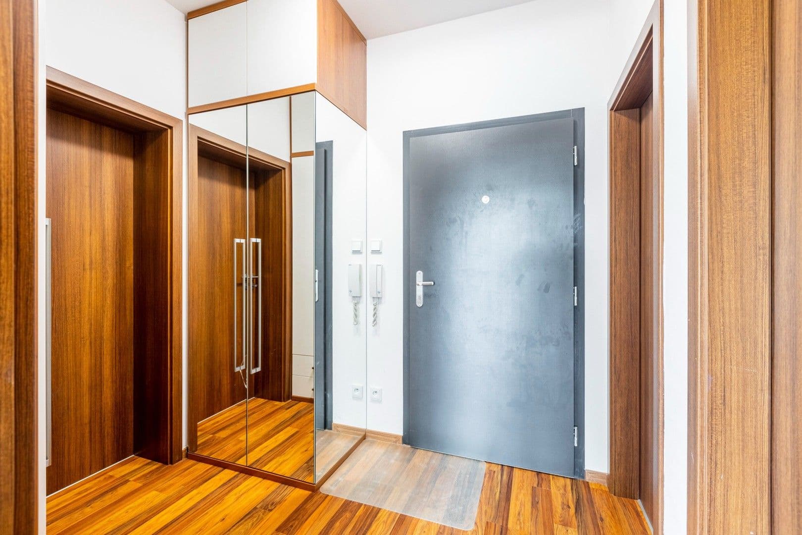 Prenájom bytu 2-izbový 50 m², Počernická, Praha, Praha Prenájom bytu 2-izbový 50 m², Počernická, Praha, Praha