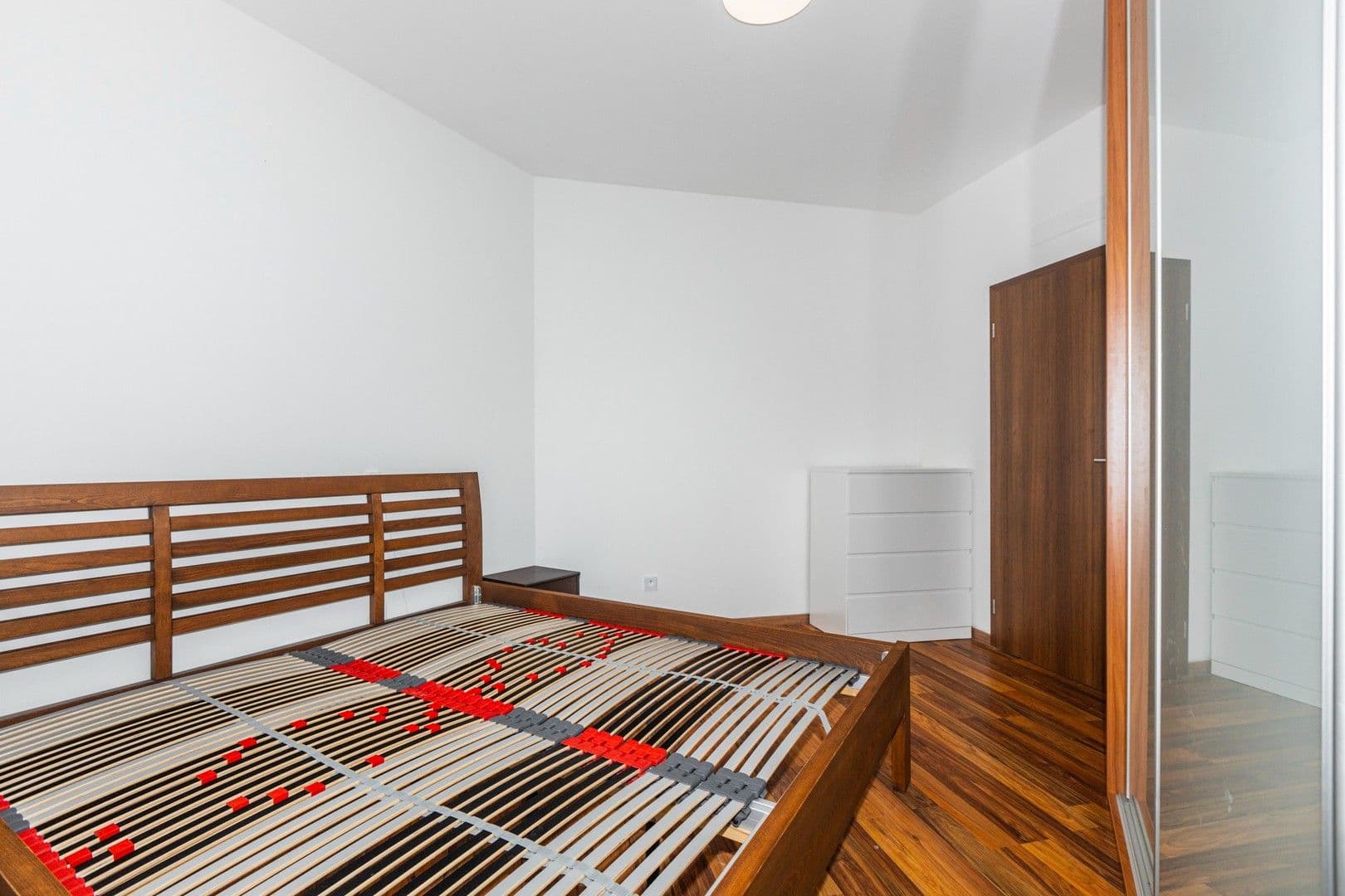Prenájom bytu 2-izbový 50 m², Počernická, Praha, Praha Prenájom bytu 2-izbový 50 m², Počernická, Praha, Praha
