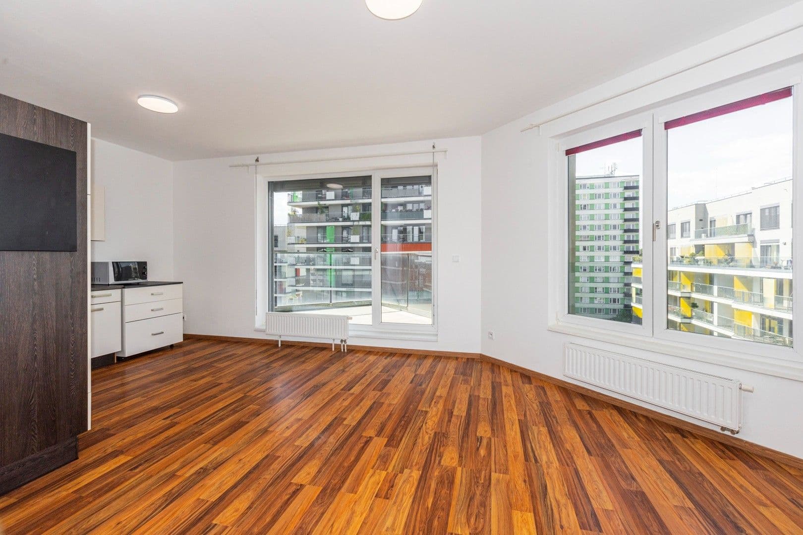 Prenájom bytu 2-izbový 50 m², Počernická, Praha, Praha Prenájom bytu 2-izbový 50 m², Počernická, Praha, Praha