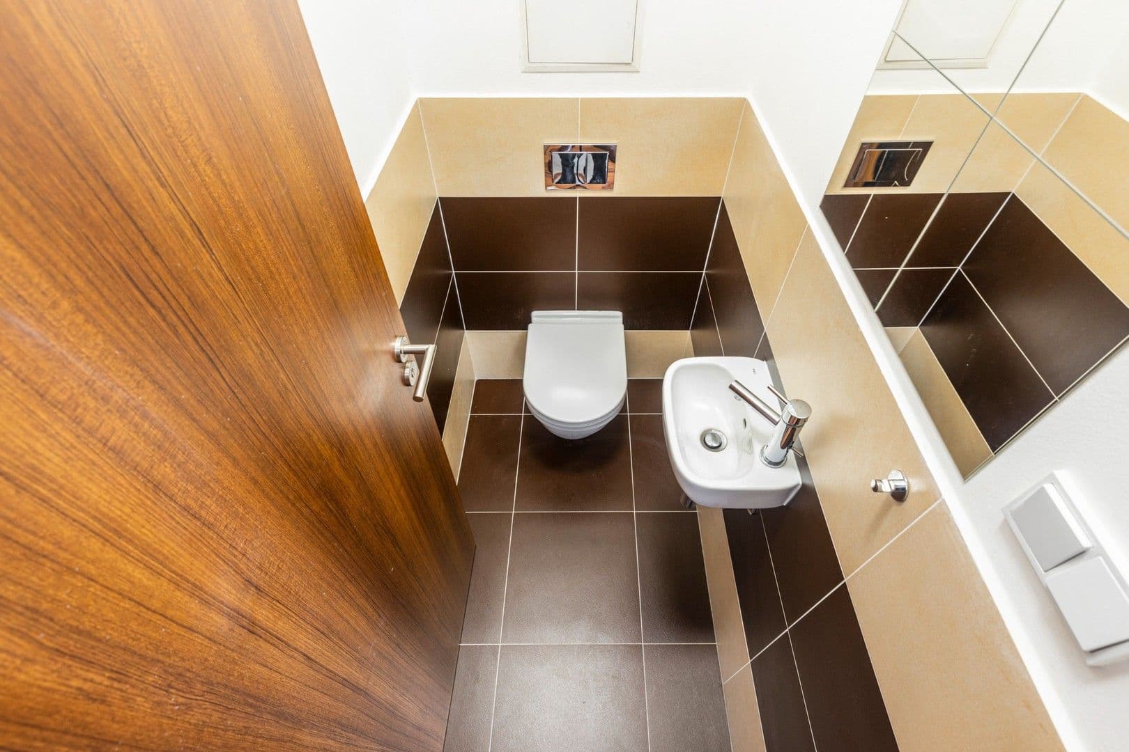 Prenájom bytu 2-izbový 50 m², Počernická, Praha, Praha Prenájom bytu 2-izbový 50 m², Počernická, Praha, Praha