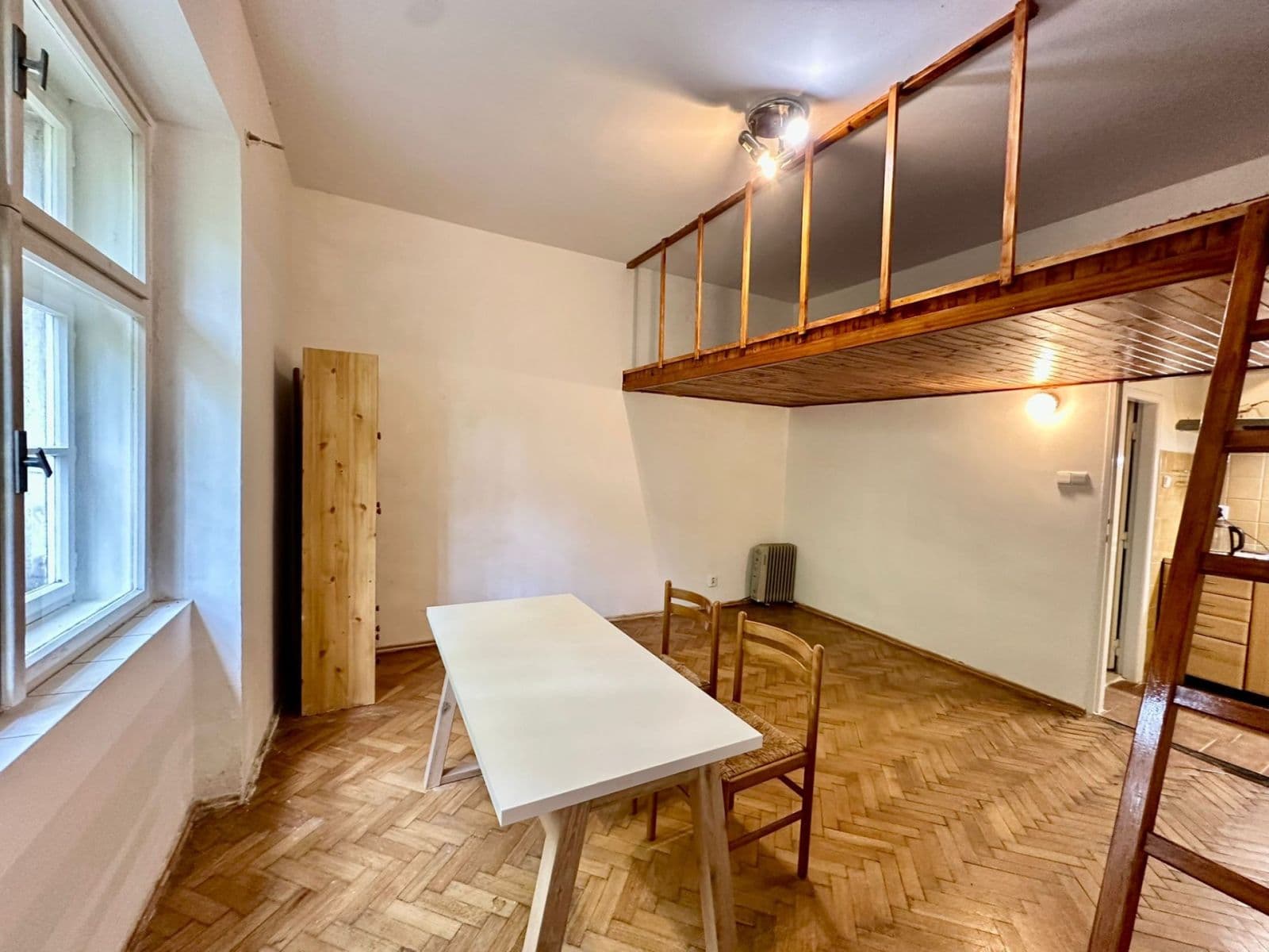 Prenájom bytu 1-izbový 25 m², Pod Zvonařkou, Praha, Praha Prenájom bytu 1-izbový 25 m², Pod Zvonařkou, Praha, Praha