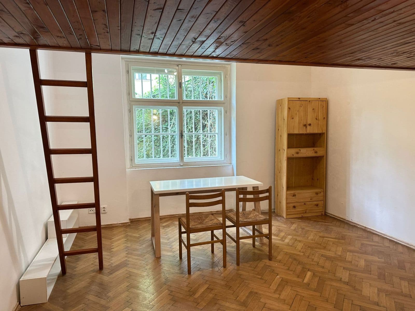 Prenájom bytu 1-izbový 25 m², Pod Zvonařkou, Praha, Praha Prenájom bytu 1-izbový 25 m², Pod Zvonařkou, Praha, Praha