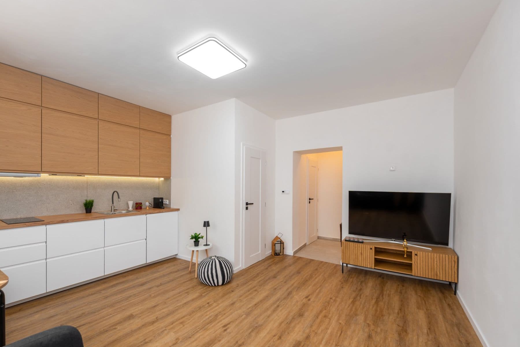 Predaj bytu 1-izbový 31 m², Vodňanského, Praha, Praha Predaj bytu 1-izbový 31 m², Vodňanského, Praha, Praha