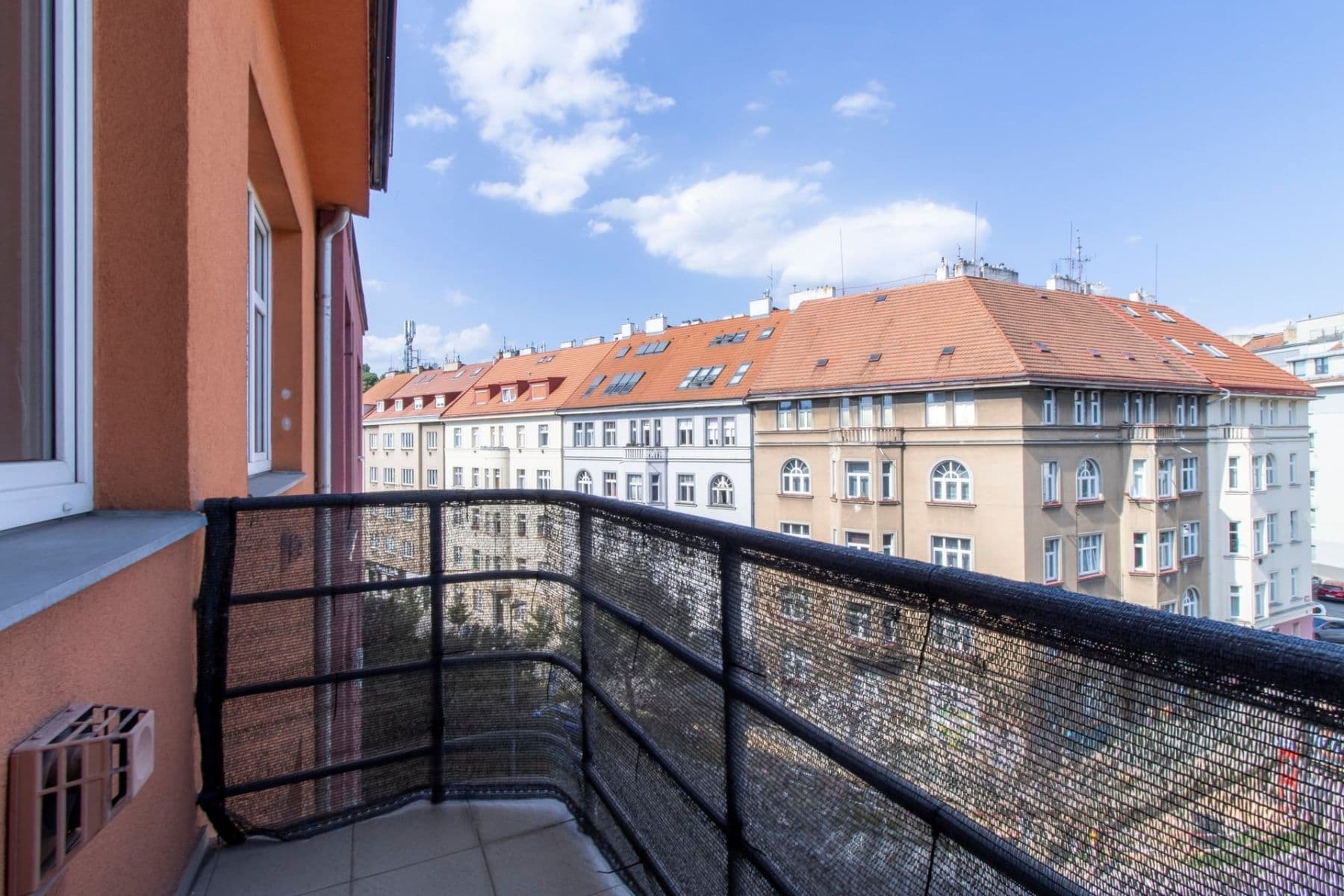 Prenájom bytu 2-izbový 50 m², Levá, Praha, Praha Prenájom bytu 2-izbový 50 m², Levá, Praha, Praha