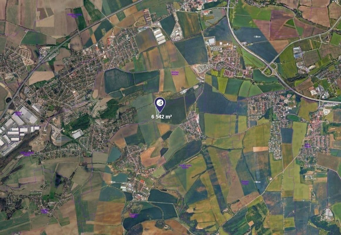 Predaj pozemku 6.542 m², Nučice, Středočeský kraj Predaj pozemku 6.542 m², Nučice, Středočeský kraj
