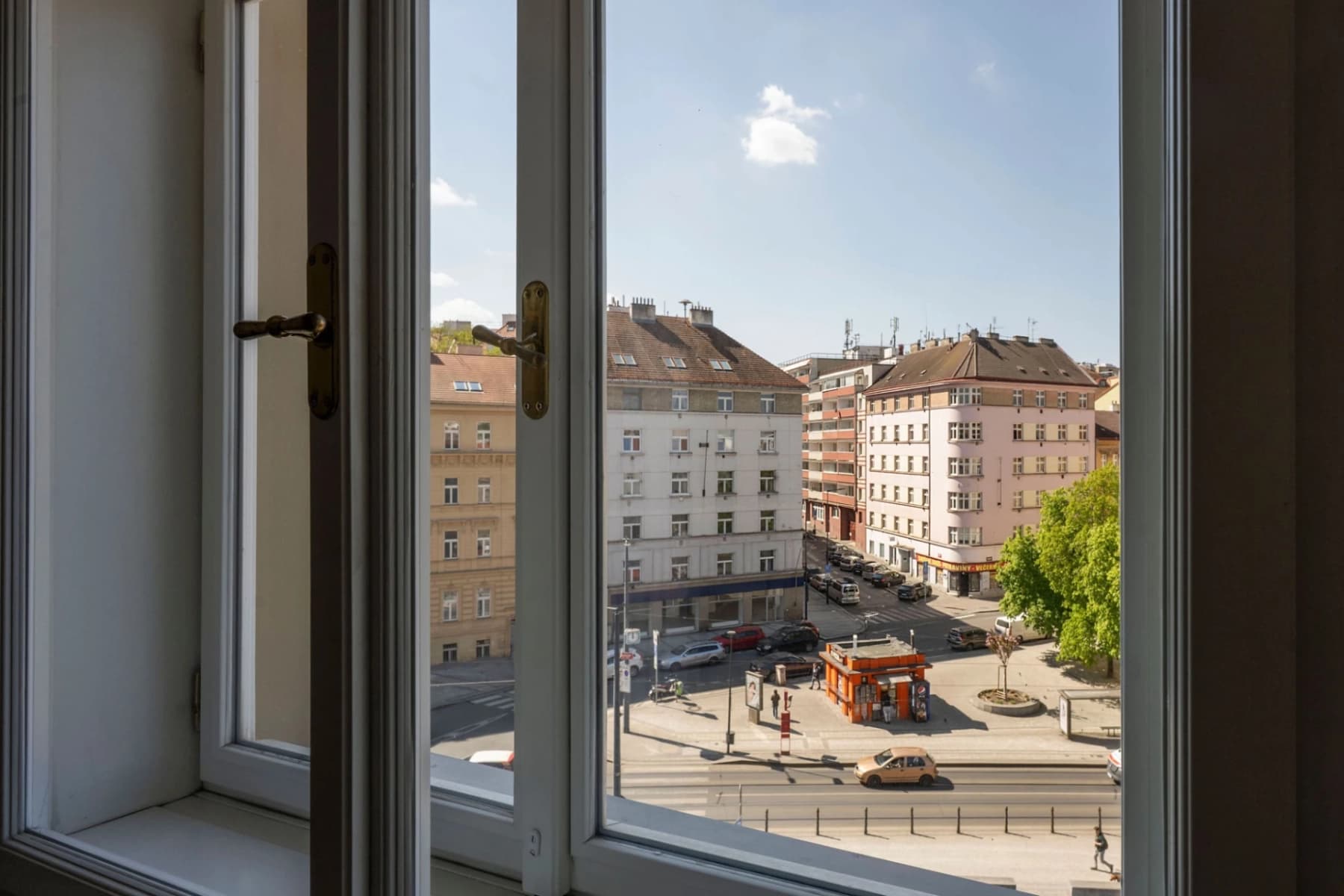 Predaj bytu 2-izbový 66 m², Rostislavova, Praha, Praha Predaj bytu 2-izbový 66 m², Rostislavova, Praha, Praha