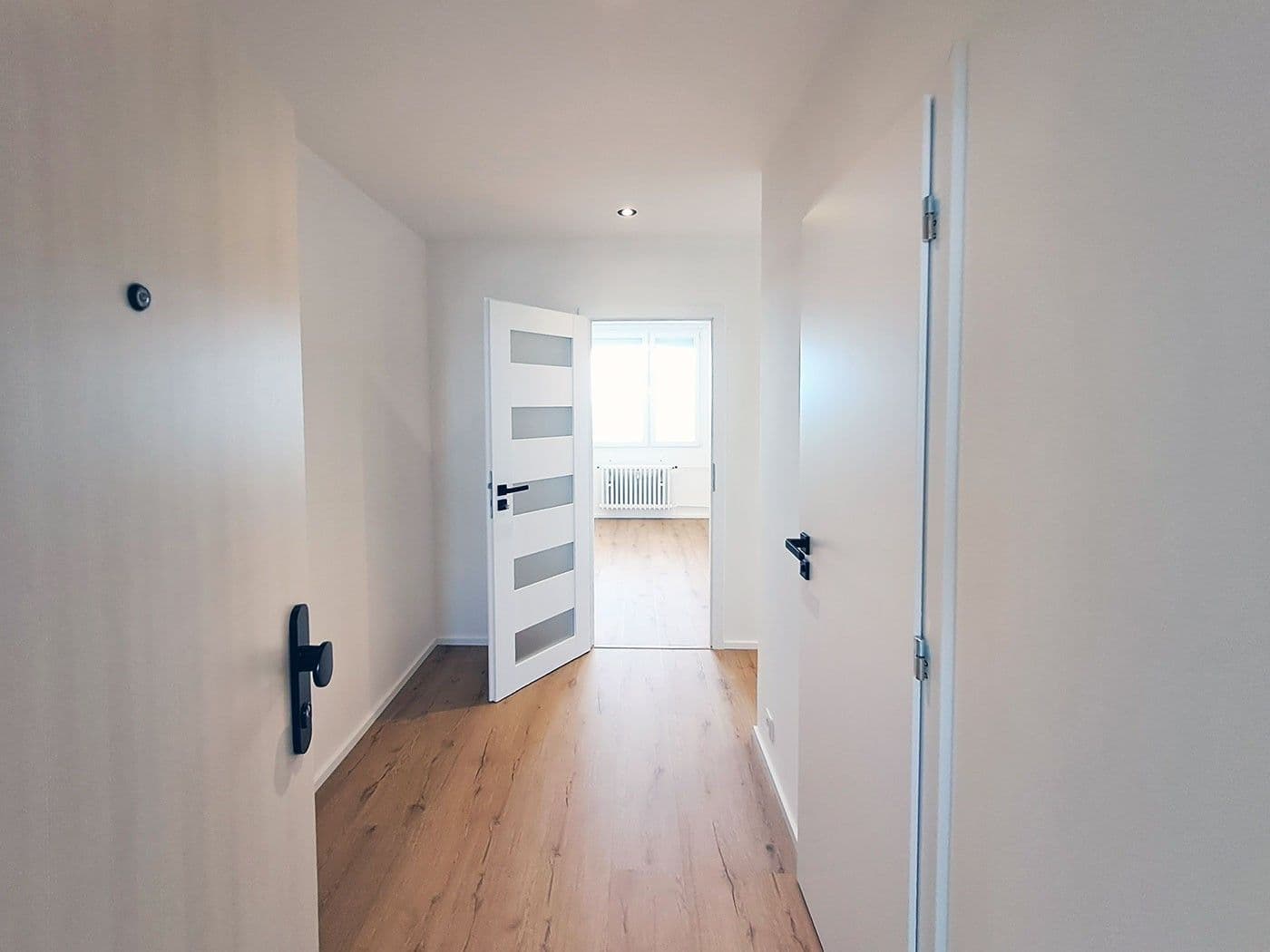 Prenájom bytu 2-izbový 40 m², Novodvorská, Praha, Praha Prenájom bytu 2-izbový 40 m², Novodvorská, Praha, Praha