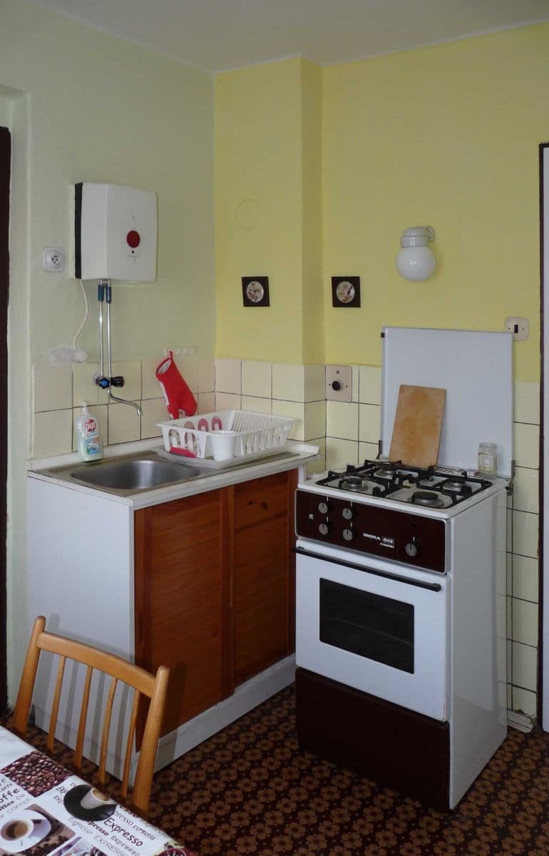 Prenájom bytu 2-izbový 36 m², Luční, Olomouc, Olomoucký kraj Prenájom bytu 2-izbový 36 m², Luční, Olomouc, Olomoucký kraj