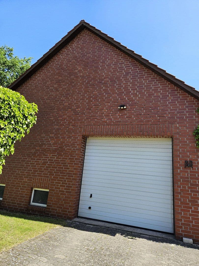 Predaj domu 243 m², pozemek 3.556 m², Barver, Dolné Sasko Predaj domu 243 m², pozemek 3.556 m², Barver, Dolné Sasko