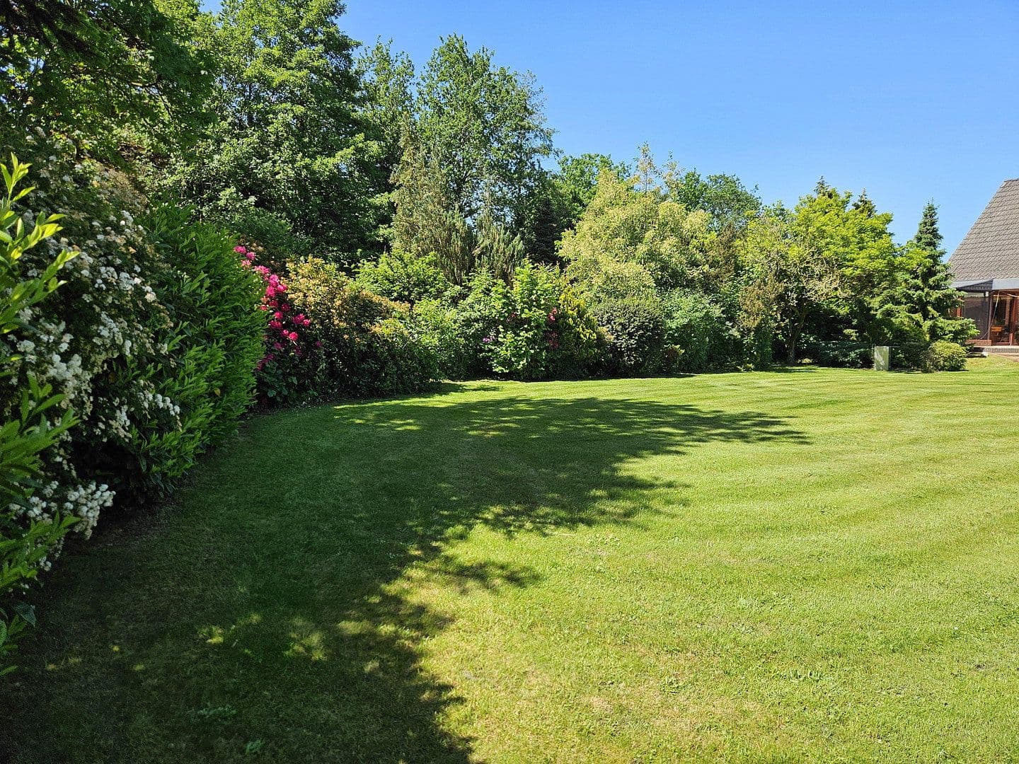 Predaj domu 243 m², pozemek 3.556 m², Barver, Dolné Sasko Predaj domu 243 m², pozemek 3.556 m², Barver, Dolné Sasko