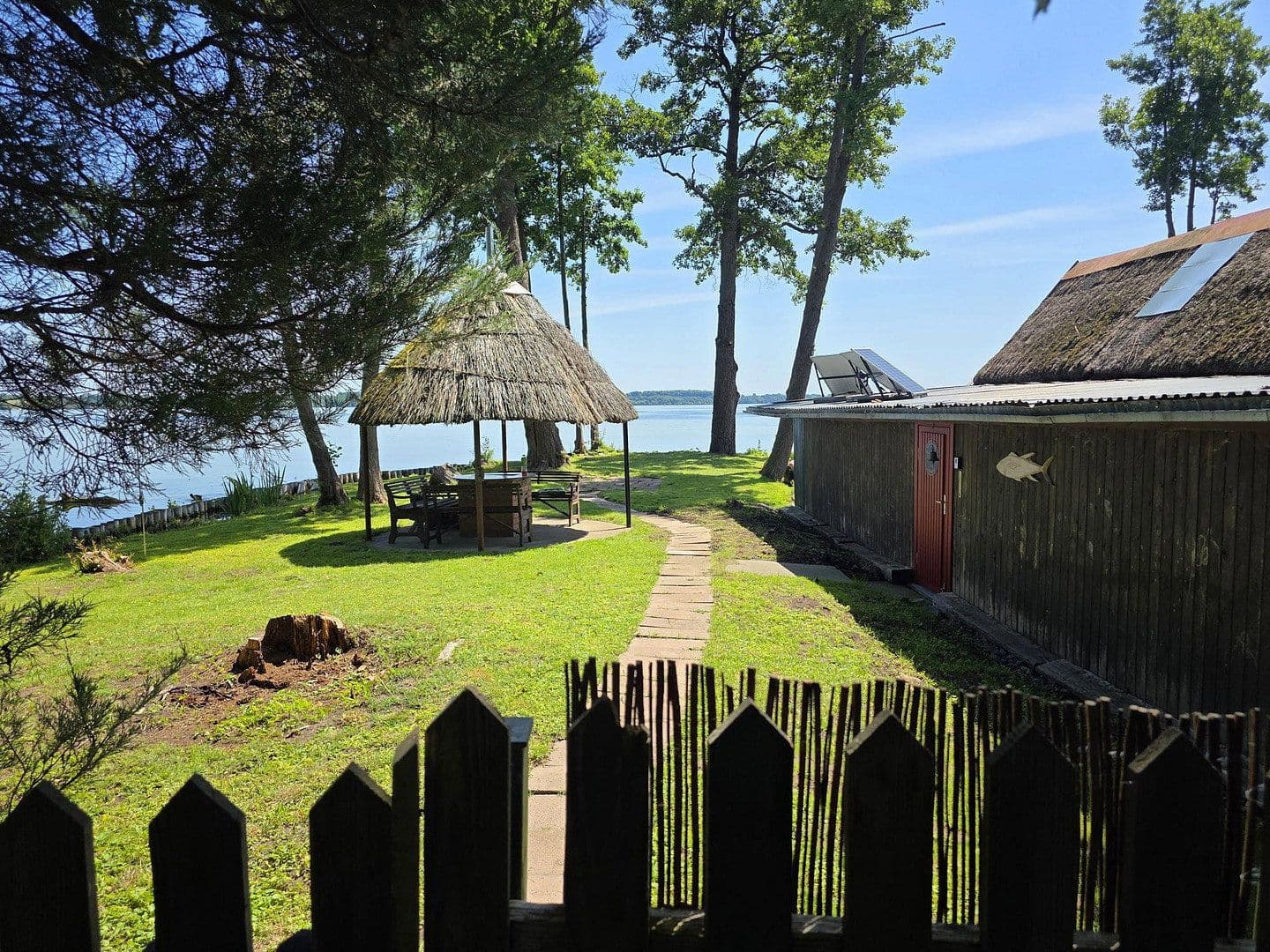Predaj domu 10 m², pozemek 924 m², Schwerin, Meklenbursko-Predpomoransko Predaj domu 10 m², pozemek 924 m², Schwerin, Meklenbursko-Predpomoransko