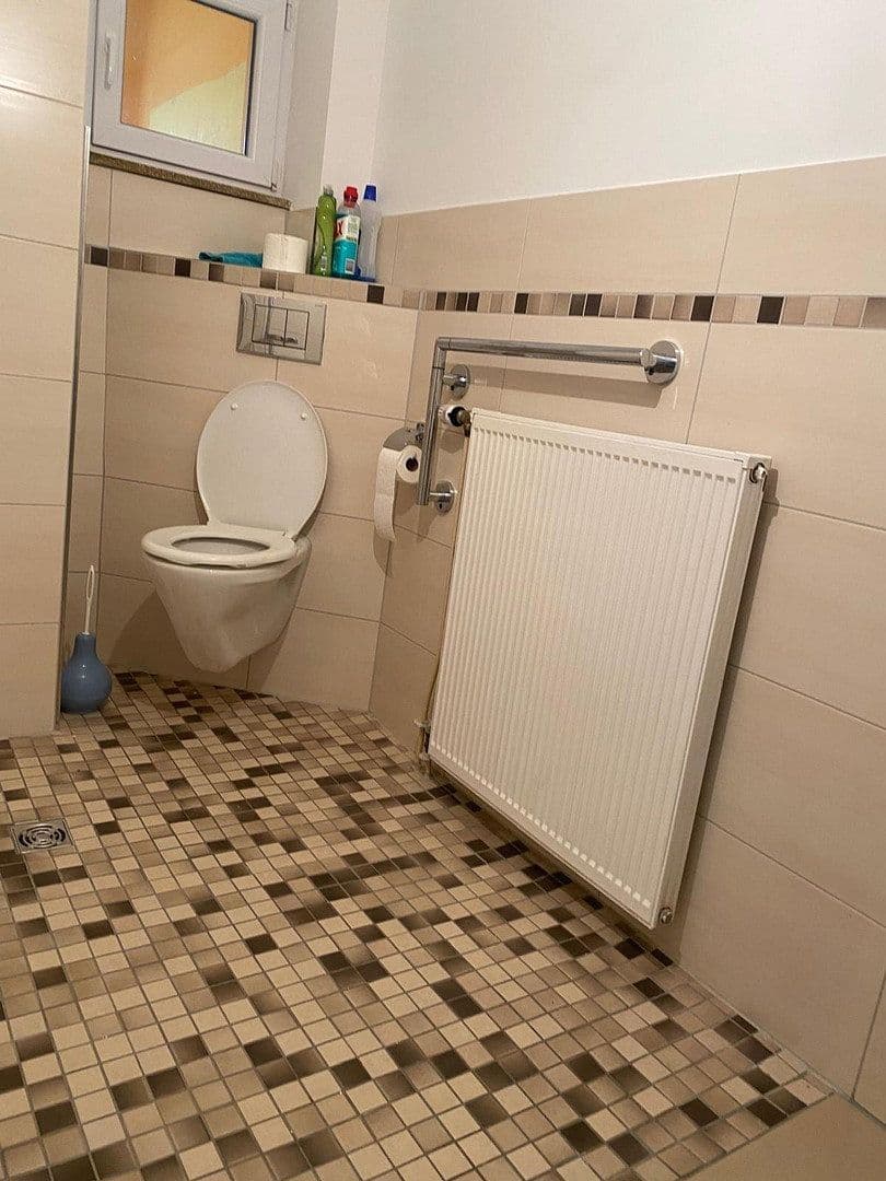Prenájom bytu 3-izbový 78 m², Löhstr., Viersen, Severné Porýnie - Westfálsko Prenájom bytu 3-izbový 78 m², Löhstr., Viersen, Severné Porýnie - Westfálsko
