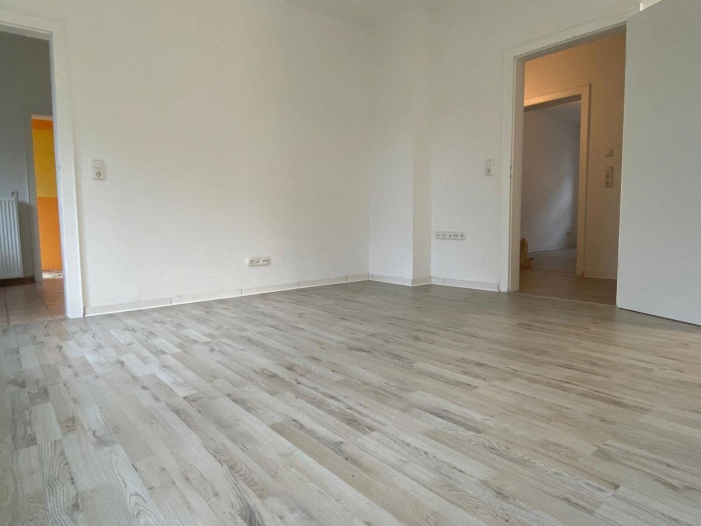 Prenájom bytu 3-izbový 78 m², Löhstr., Viersen, Severné Porýnie - Westfálsko Prenájom bytu 3-izbový 78 m², Löhstr., Viersen, Severné Porýnie - Westfálsko
