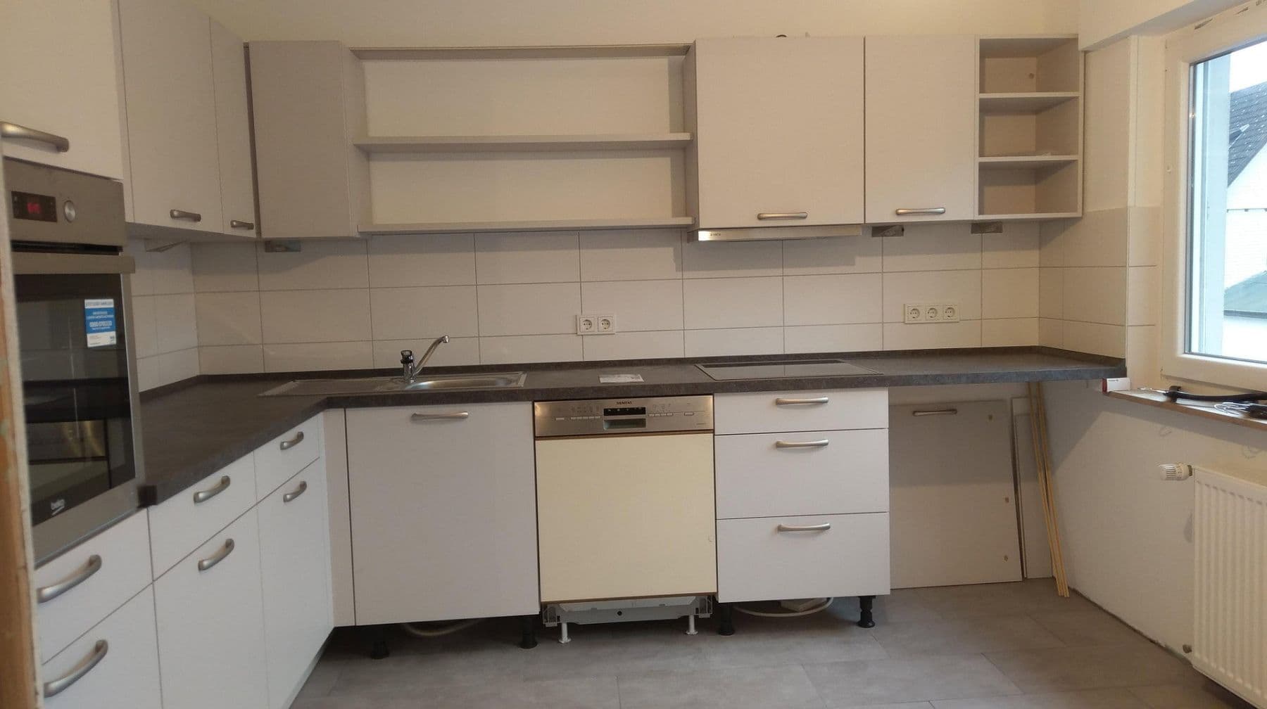 Prenájom bytu 7-izbový 185 m², Allendorf, Hesensko Prenájom bytu 7-izbový 185 m², Allendorf, Hesensko