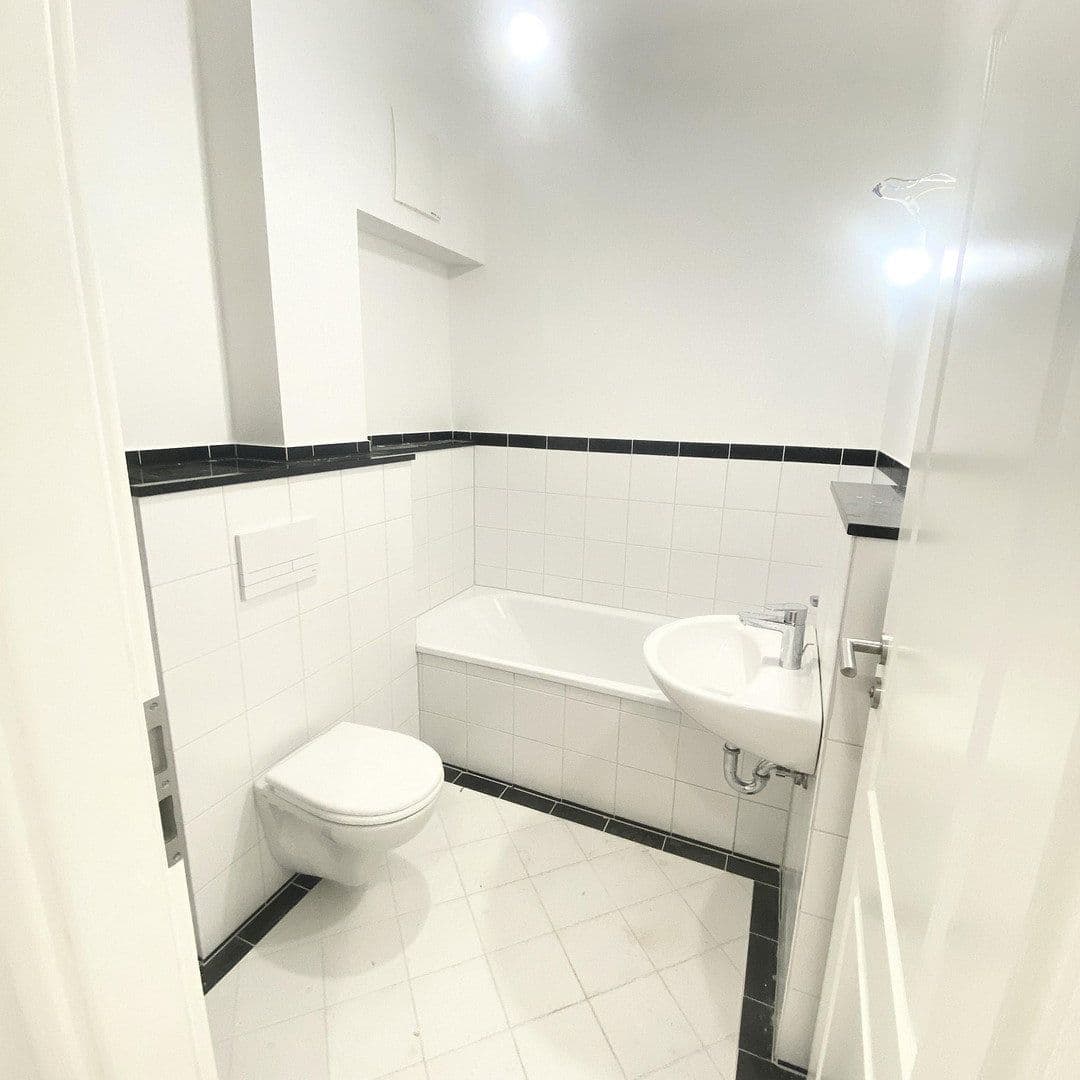 Prenájom bytu 3-izbový 72 m², Denisstr. 0, Nürnberg, Bavorsko Prenájom bytu 3-izbový 72 m², Denisstr. 0, Nürnberg, Bavorsko