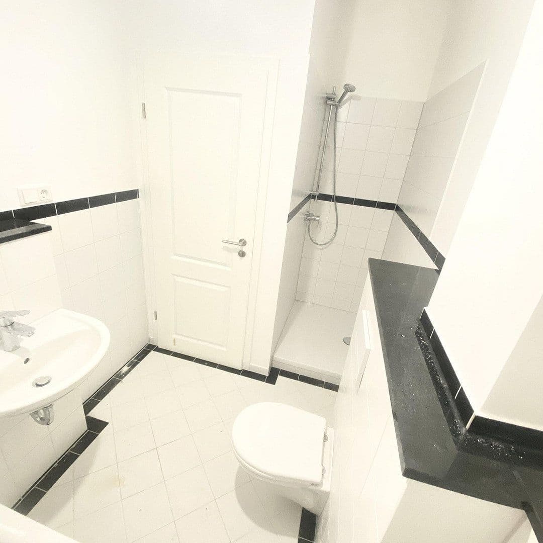 Prenájom bytu 3-izbový 72 m², Denisstr. 0, Nürnberg, Bavorsko Prenájom bytu 3-izbový 72 m², Denisstr. 0, Nürnberg, Bavorsko
