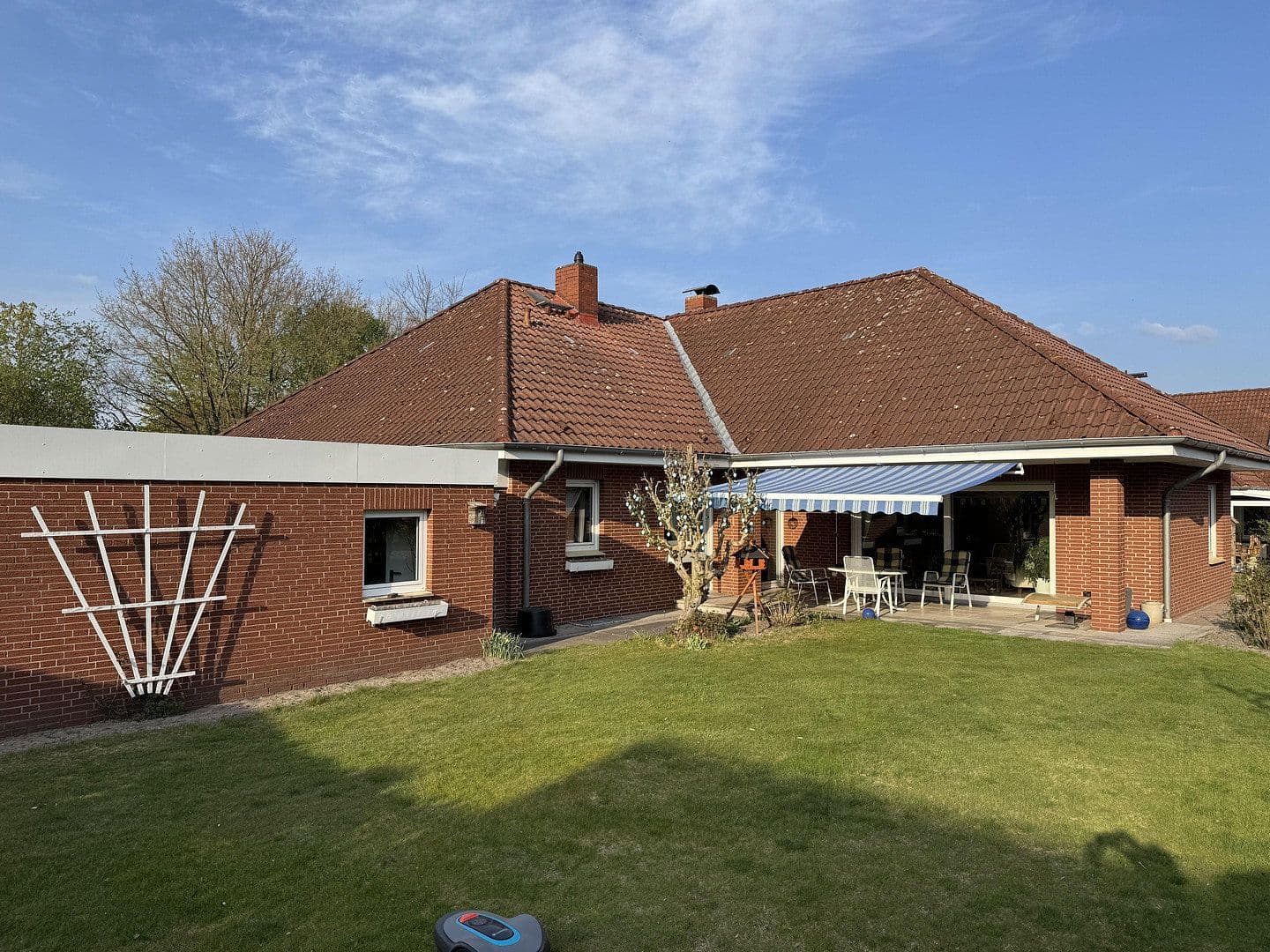Predaj domu 135 m², pozemek 778 m², Burgwedel, Dolné Sasko Predaj domu 135 m², pozemek 778 m², Burgwedel, Dolné Sasko