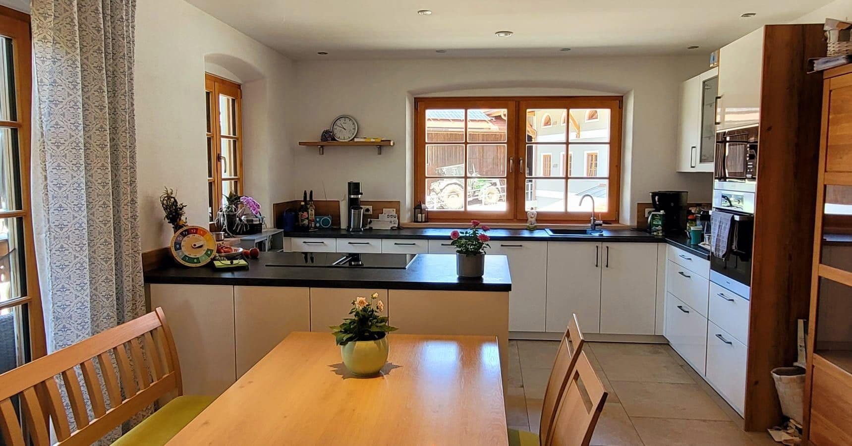 Prenájom bytu 3-izbový 101 m², Bergen, Bavorsko Prenájom bytu 3-izbový 101 m², Bergen, Bavorsko