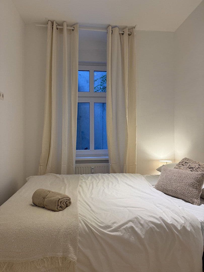 Predaj bytu 2-izbový 40 m², Berlin, Berlín Predaj bytu 2-izbový 40 m², Berlin, Berlín