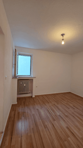 Prenájom bytu 1-izbový 30 m², Stahlstr.24-26, Duisburg, Severné Porýnie - Westfálsko Prenájom bytu 1-izbový 30 m², Stahlstr.24-26, Duisburg, Severné Porýnie - Westfálsko
