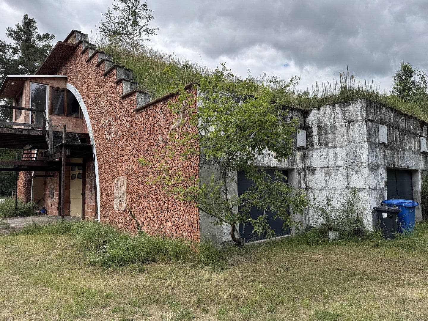 Predaj nebytového priestoru 5.404 m², Zur Alten Landebahn 8, Neuhardenberg, Brandenbursko Predaj nebytového priestoru 5.404 m², Zur Alten Landebahn 8, Neuhardenberg, Brandenbursko