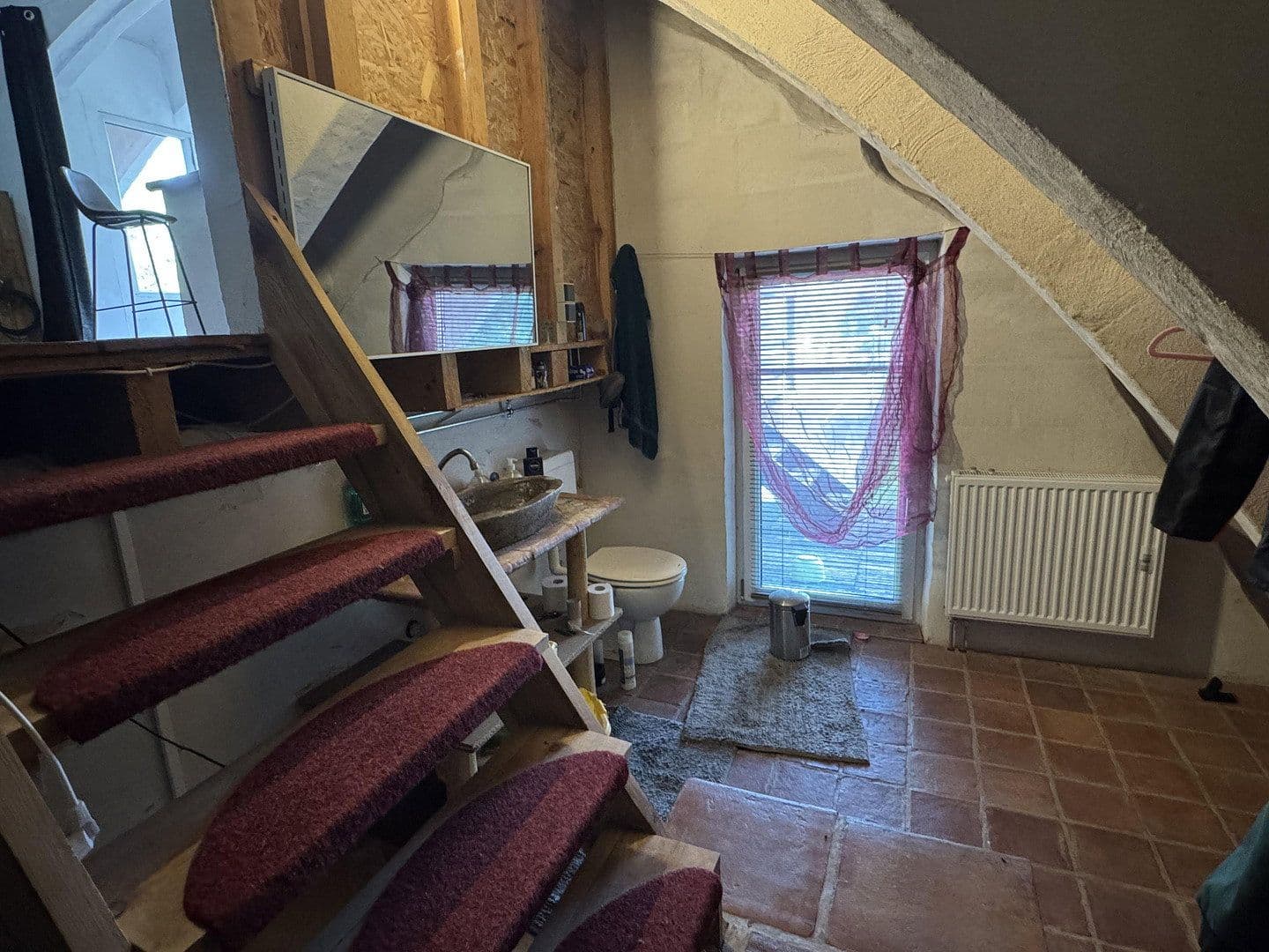 Predaj nebytového priestoru 5.404 m², Zur Alten Landebahn 8, Neuhardenberg, Brandenbursko Predaj nebytového priestoru 5.404 m², Zur Alten Landebahn 8, Neuhardenberg, Brandenbursko