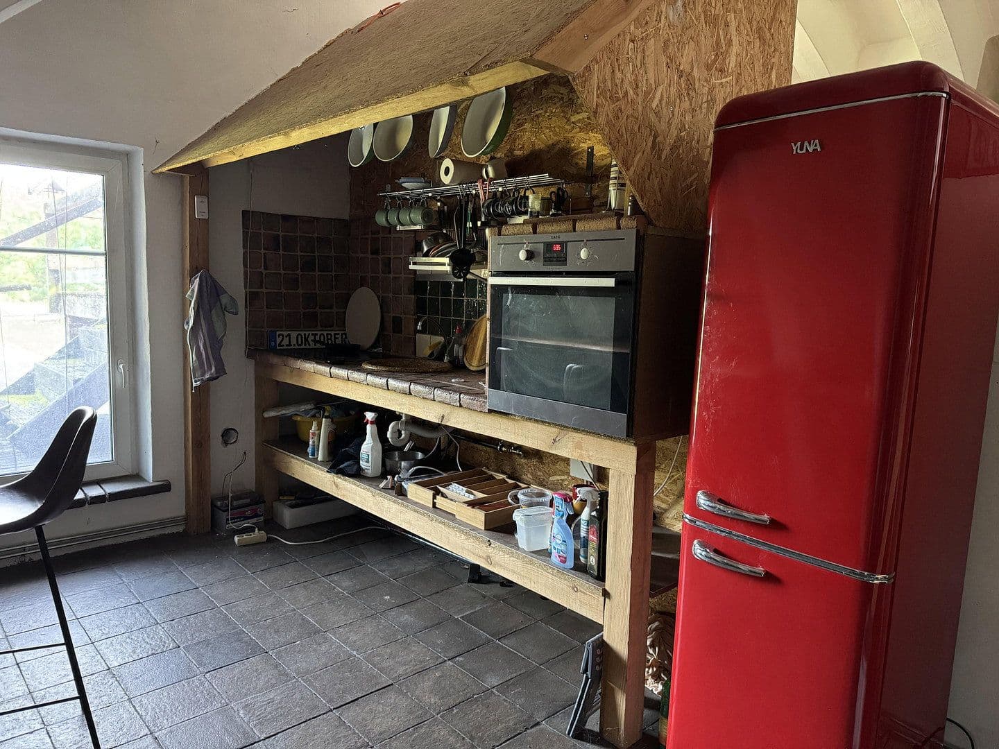 Predaj nebytového priestoru 5.404 m², Zur Alten Landebahn 8, Neuhardenberg, Brandenbursko Predaj nebytového priestoru 5.404 m², Zur Alten Landebahn 8, Neuhardenberg, Brandenbursko