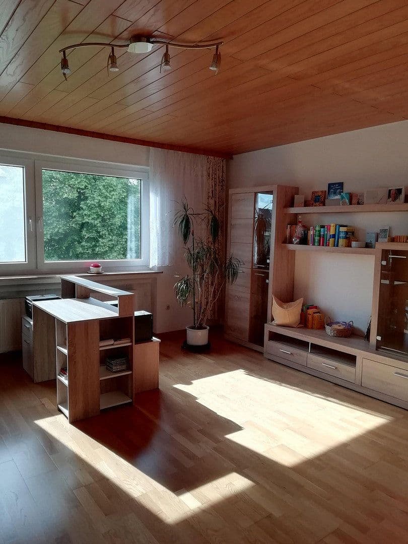 Predaj bytu 3-izbový 72 m², Reutlingen, Bádensko-Wurttembersko Predaj bytu 3-izbový 72 m², Reutlingen, Bádensko-Wurttembersko