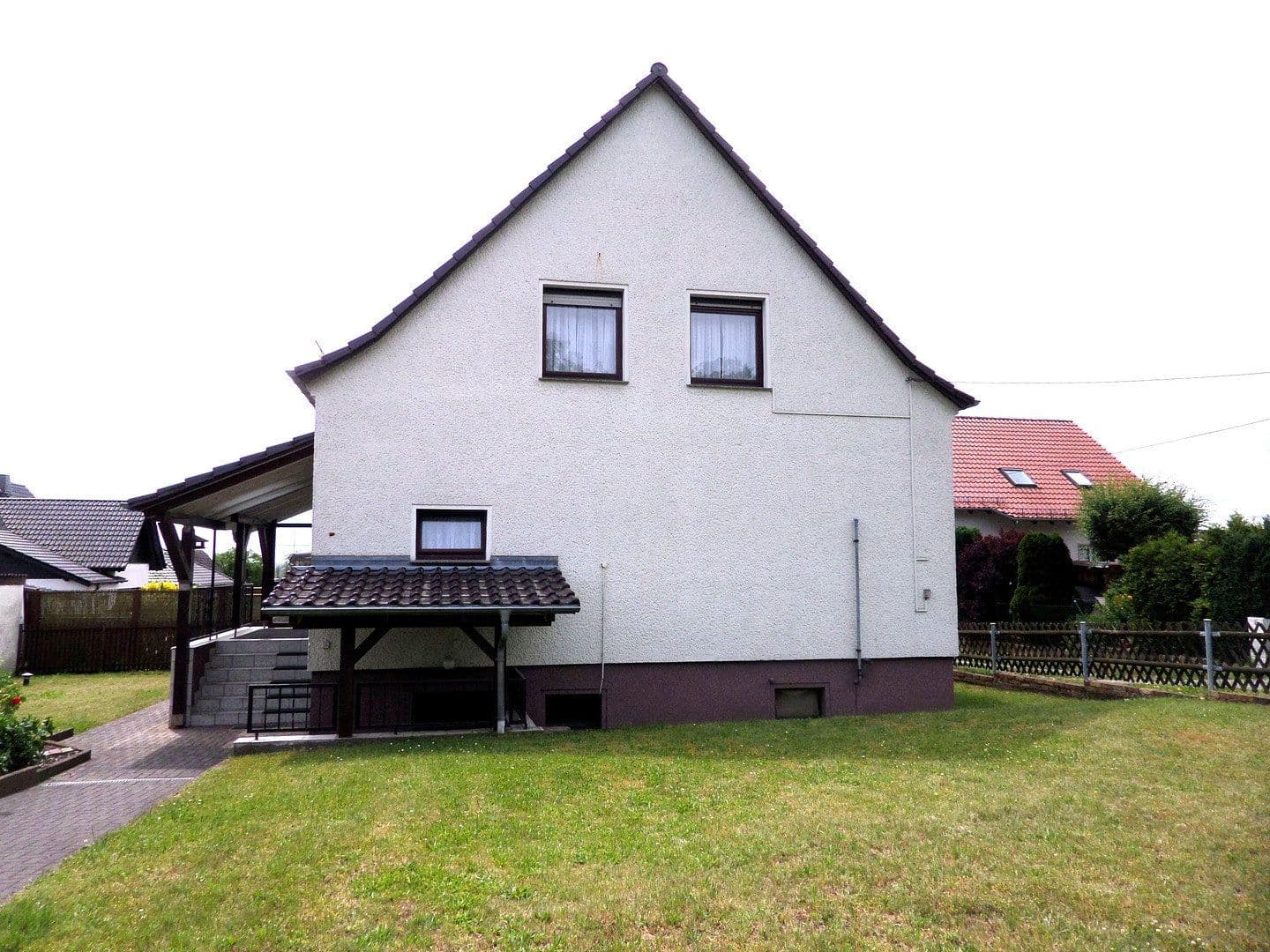Predaj domu 131 m², pozemek 570 m², Lauchhammer, Brandenbursko Predaj domu 131 m², pozemek 570 m², Lauchhammer, Brandenbursko