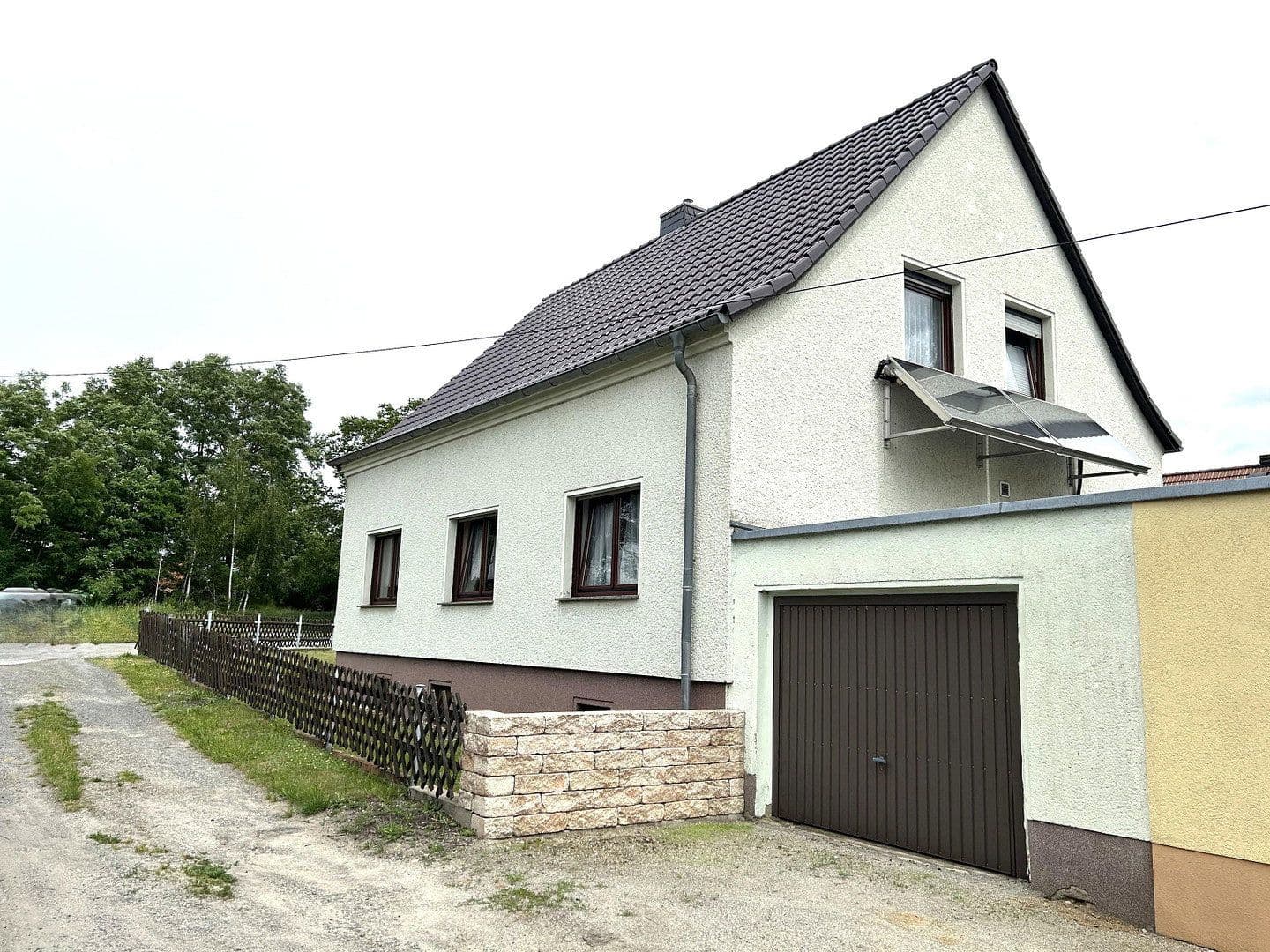 Predaj domu 131 m², pozemek 570 m², Lauchhammer, Brandenbursko Predaj domu 131 m², pozemek 570 m², Lauchhammer, Brandenbursko