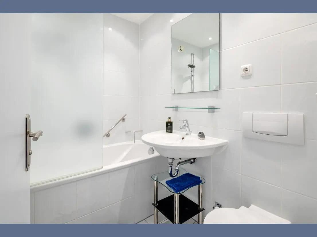 Prenájom bytu 1-izbový 26 m², Elektrastrasse 11, München, Bavorsko Prenájom bytu 1-izbový 26 m², Elektrastrasse 11, München, Bavorsko