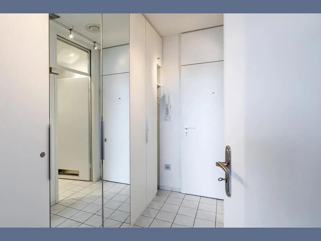 Prenájom bytu 1-izbový 26 m², Elektrastrasse 11, München, Bavorsko Prenájom bytu 1-izbový 26 m², Elektrastrasse 11, München, Bavorsko