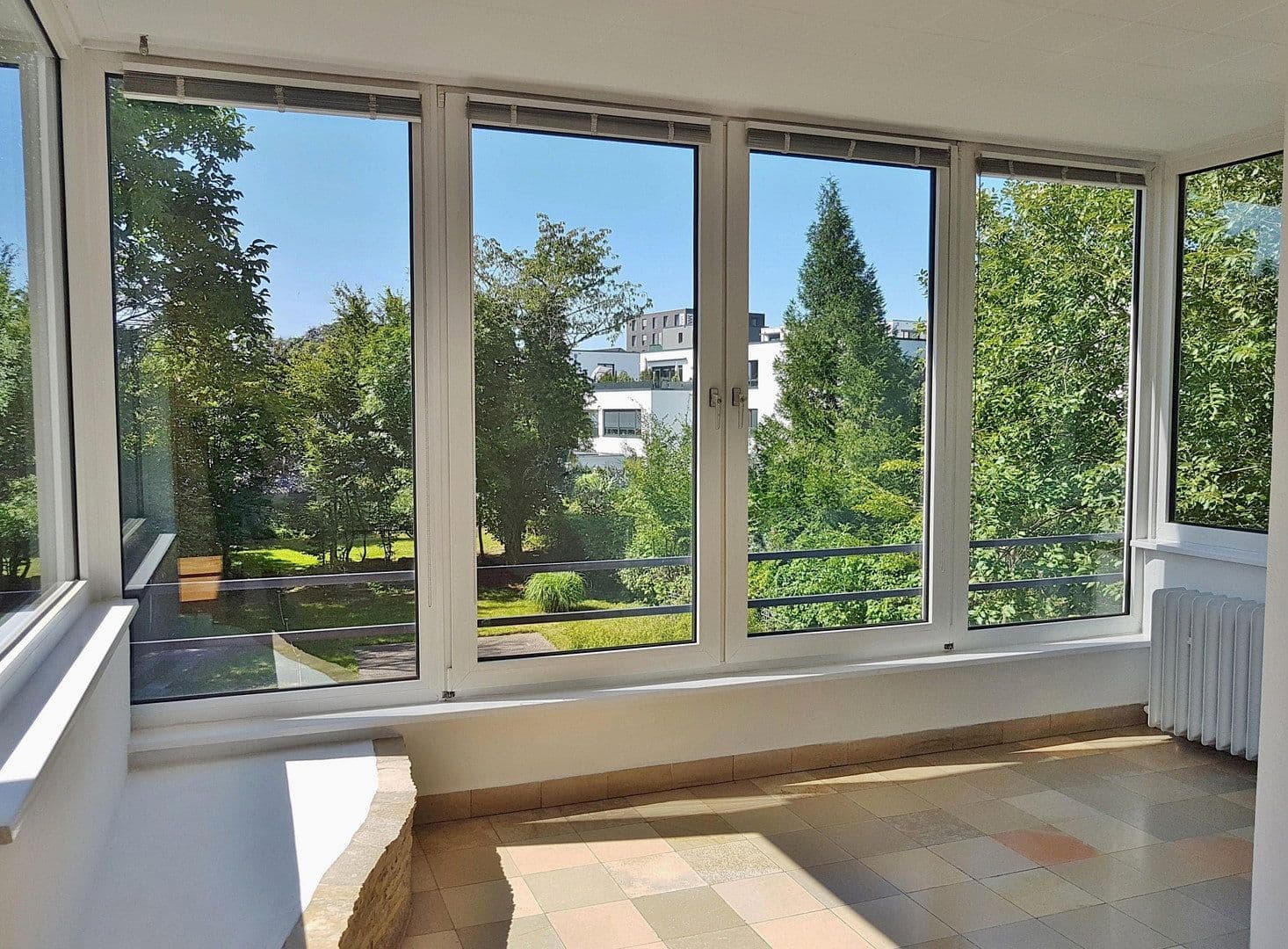 Prenájom bytu 5-izbový 147 m², Hildesheim, Dolné Sasko Prenájom bytu 5-izbový 147 m², Hildesheim, Dolné Sasko