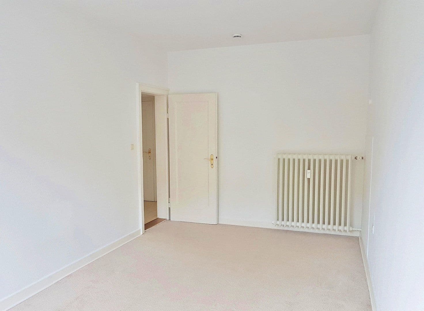 Prenájom bytu 5-izbový 147 m², Hildesheim, Dolné Sasko Prenájom bytu 5-izbový 147 m², Hildesheim, Dolné Sasko