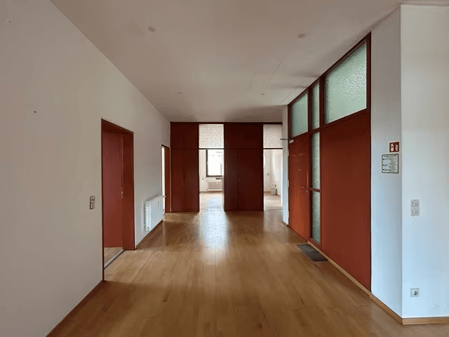 Prenájom kancelárie 180 m², Filderstraße 45, Stuttgart, Bádensko-Wurttembersko Prenájom kancelárie 180 m², Filderstraße 45, Stuttgart, Bádensko-Wurttembersko