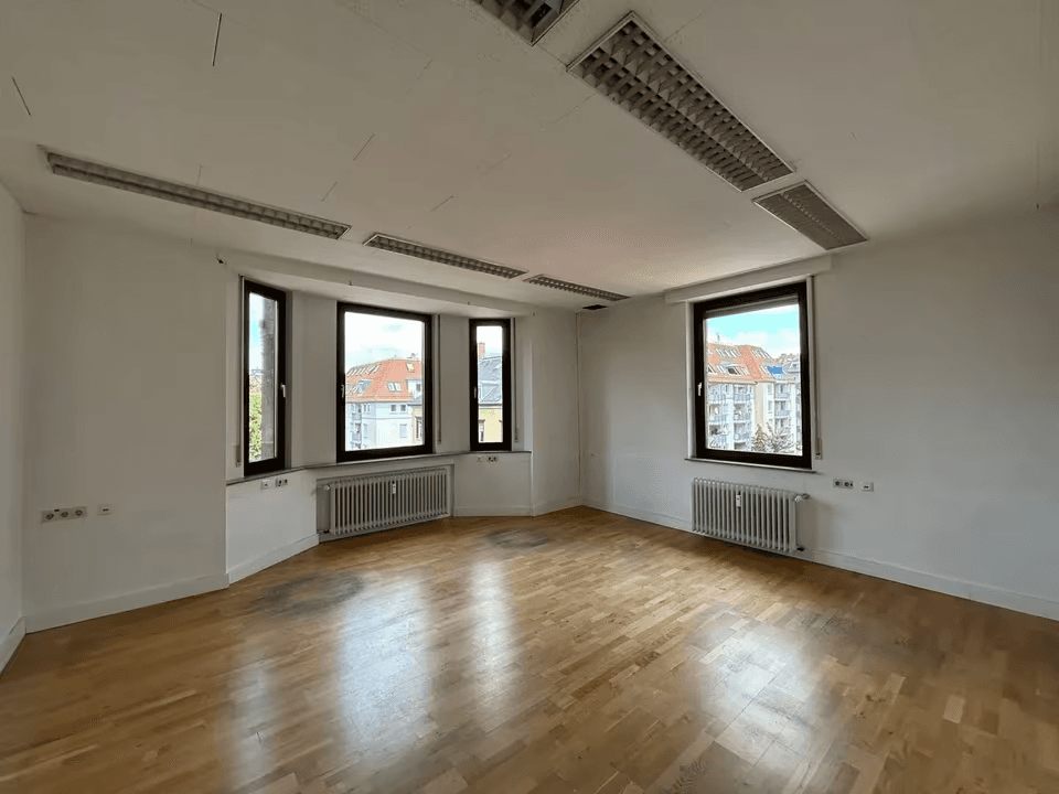Prenájom kancelárie 180 m², Filderstraße 45, Stuttgart, Bádensko-Wurttembersko Prenájom kancelárie 180 m², Filderstraße 45, Stuttgart, Bádensko-Wurttembersko