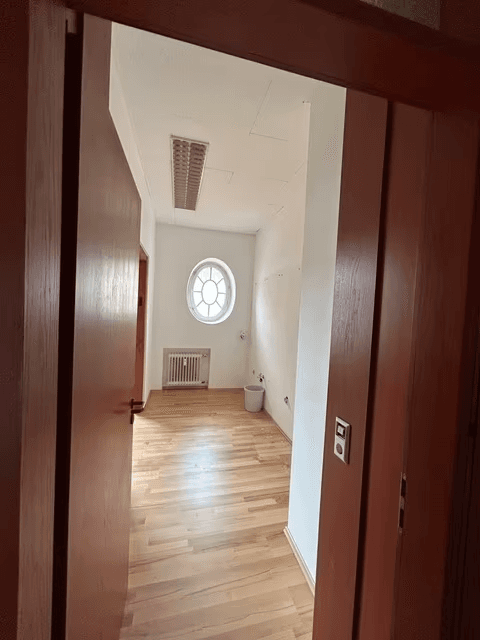 Prenájom kancelárie 180 m², Filderstraße 45, Stuttgart, Bádensko-Wurttembersko Prenájom kancelárie 180 m², Filderstraße 45, Stuttgart, Bádensko-Wurttembersko