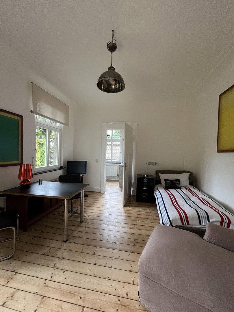 Prenájom bytu 1-izbový 27 m², Ludenbergerstraße 11, düsseldorf, Severné Porýnie - Westfálsko Prenájom bytu 1-izbový 27 m², Ludenbergerstraße 11, düsseldorf, Severné Porýnie - Westfálsko