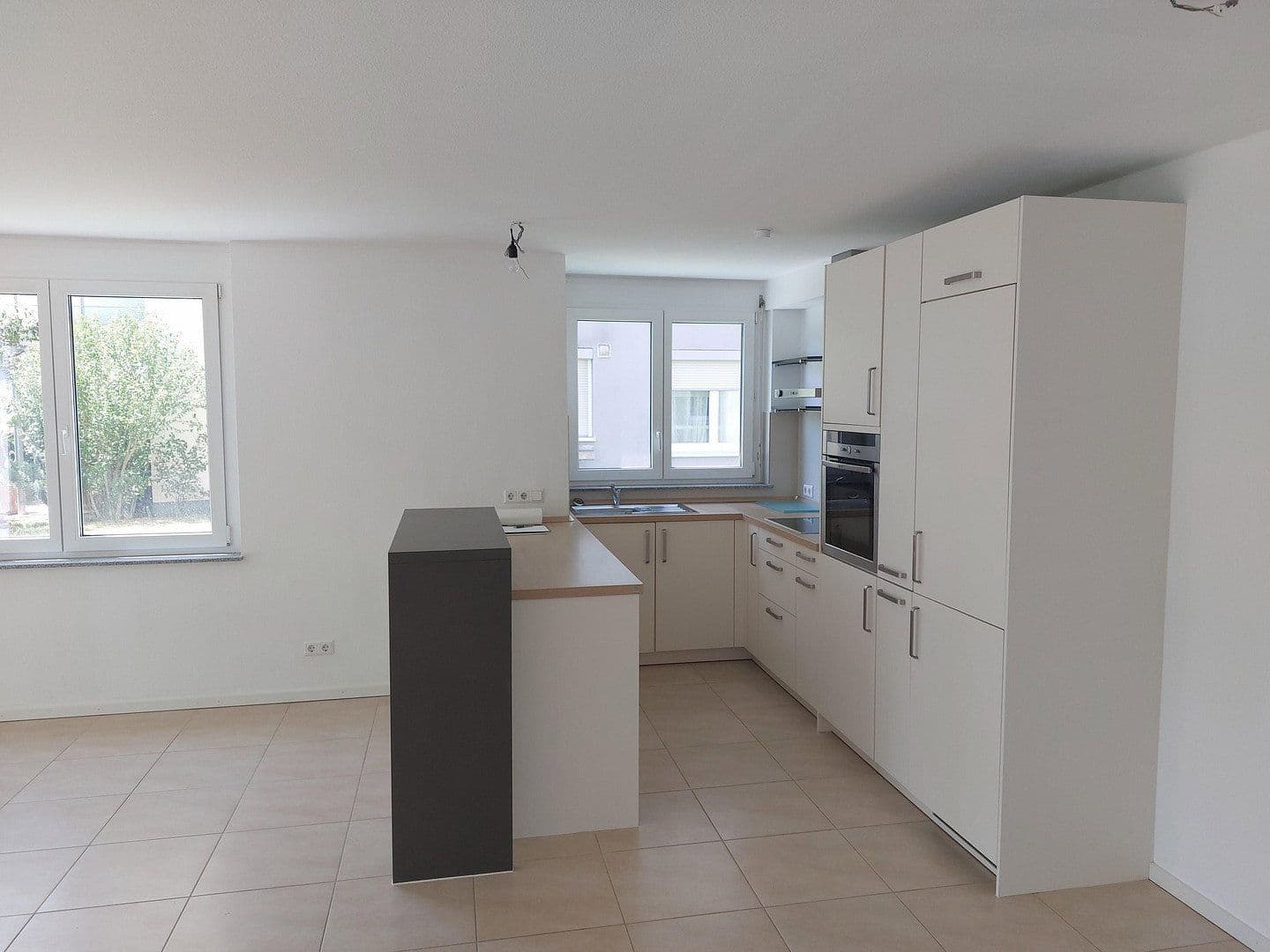 Predaj bytu 4-izbový 98 m², Magellanstraße 7, Leinfelden-Echterdingen, Bádensko-Wurttembersko Predaj bytu 4-izbový 98 m², Magellanstraße 7, Leinfelden-Echterdingen, Bádensko-Wurttembersko