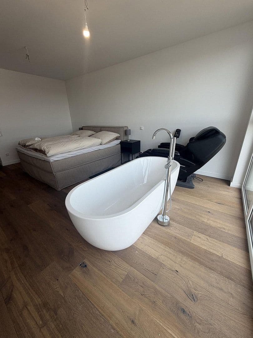 Prenájom bytu 3-izbový 118 m², Viktoriastr 43, Bochum, Severné Porýnie - Westfálsko Prenájom bytu 3-izbový 118 m², Viktoriastr 43, Bochum, Severné Porýnie - Westfálsko