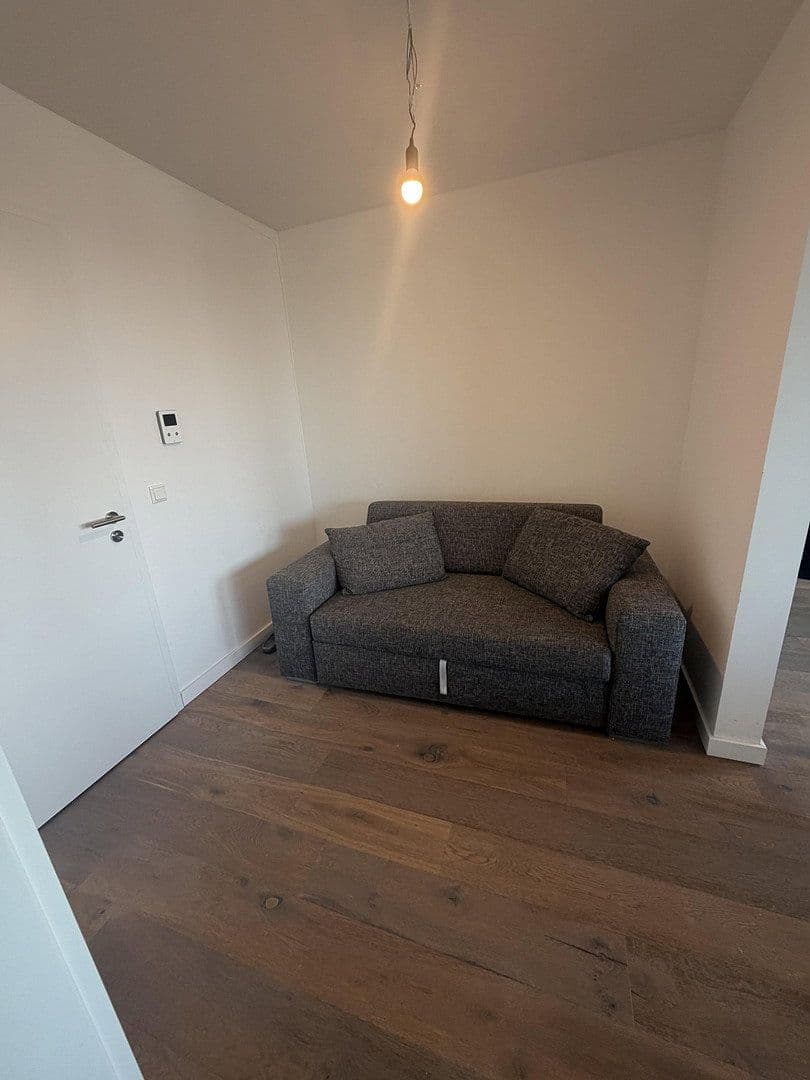 Prenájom bytu 3-izbový 118 m², Viktoriastr 43, Bochum, Severné Porýnie - Westfálsko Prenájom bytu 3-izbový 118 m², Viktoriastr 43, Bochum, Severné Porýnie - Westfálsko