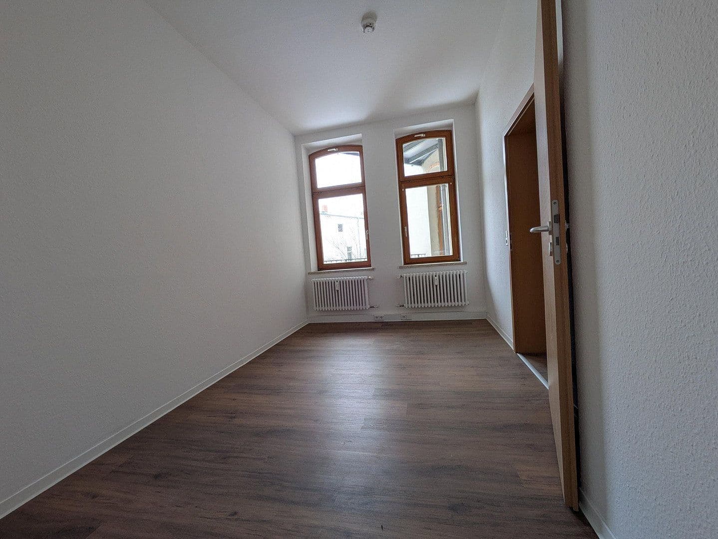 Prenájom bytu 3-izbový 88 m², Paracelsusstr. 5a, Halle, Sasko-Anhaltsko Prenájom bytu 3-izbový 88 m², Paracelsusstr. 5a, Halle, Sasko-Anhaltsko