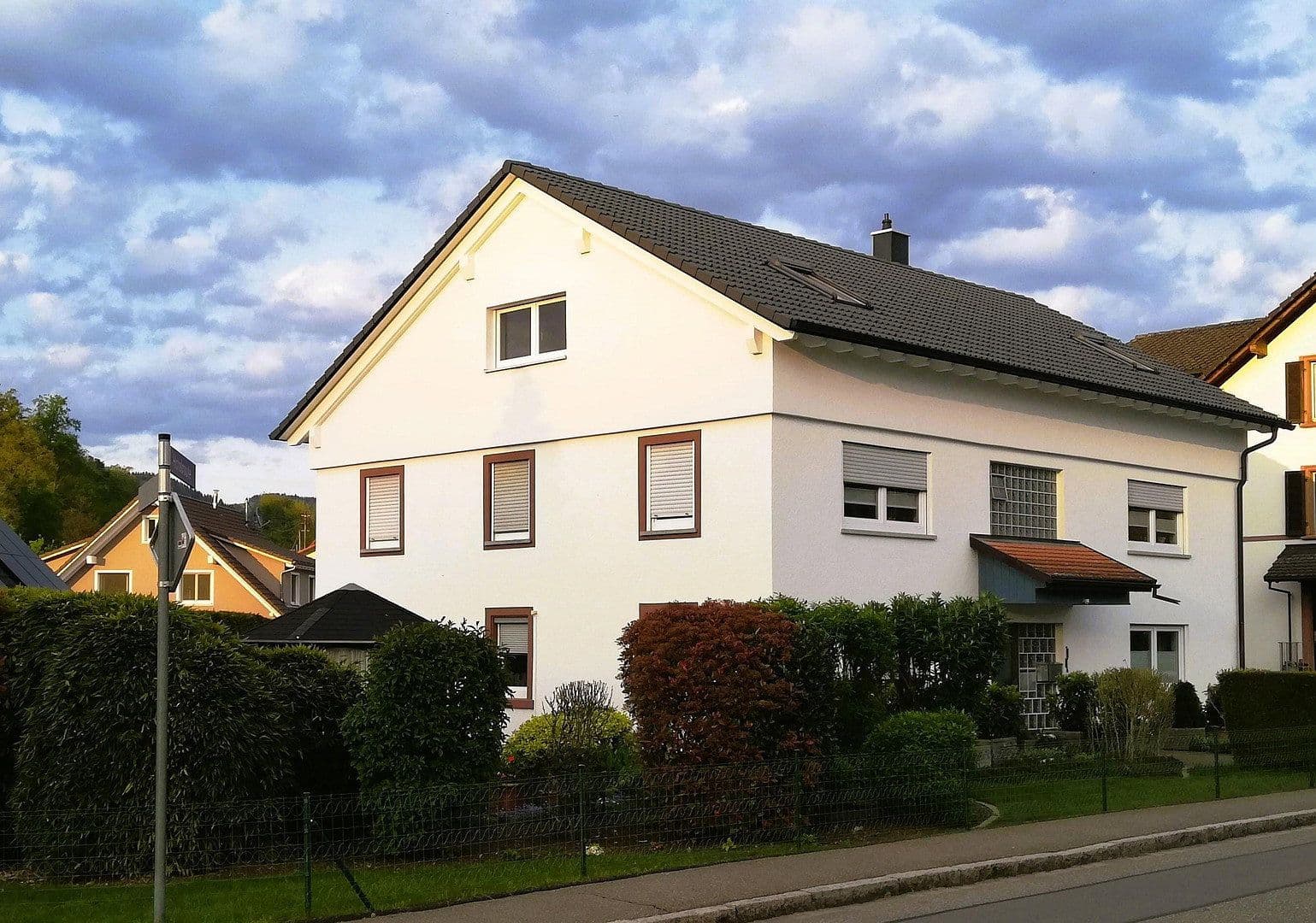 Prenájom bytu 3-izbový 58 m², Kürnberger Str. 15, Schopfheim, Bádensko-Wurttembersko Prenájom bytu 3-izbový 58 m², Kürnberger Str. 15, Schopfheim, Bádensko-Wurttembersko
