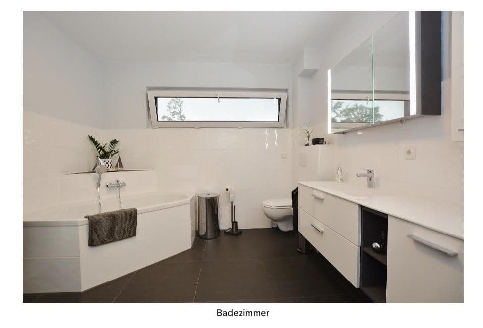 Prenájom domu 136 m², pozemek 285 m², Wolfsburg, Dolné Sasko Prenájom domu 136 m², pozemek 285 m², Wolfsburg, Dolné Sasko