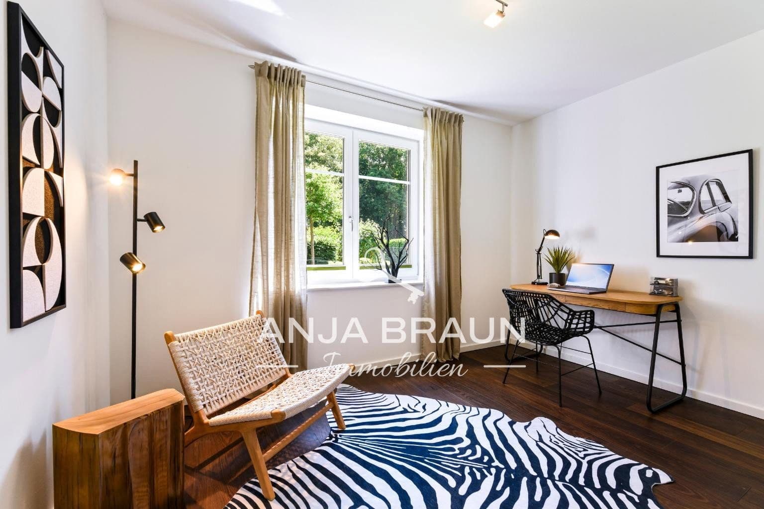 Predaj bytu 4-izbový 129 m², Hamburg, Hamburg Predaj bytu 4-izbový 129 m², Hamburg, Hamburg