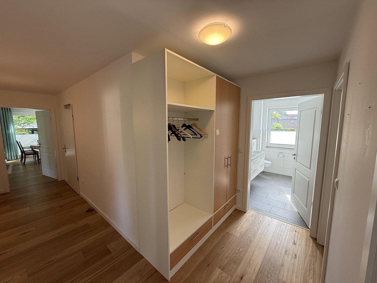 Predaj bytu 3-izbový 124 m², Oldenburg (Oldenburg), Dolné Sasko Predaj bytu 3-izbový 124 m², Oldenburg (Oldenburg), Dolné Sasko
