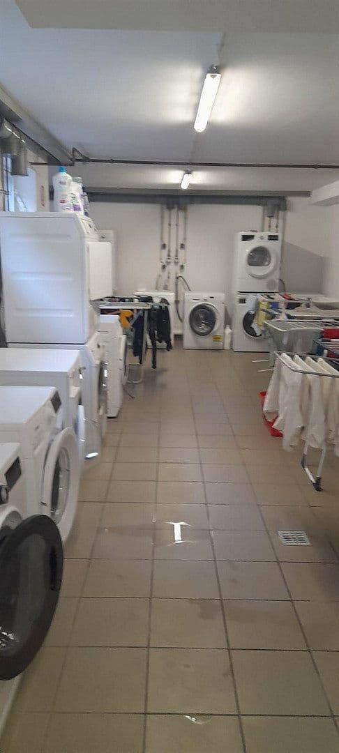 Prenájom bytu 3-izbový 82 m², Offenbach am Main, Hesensko Prenájom bytu 3-izbový 82 m², Offenbach am Main, Hesensko
