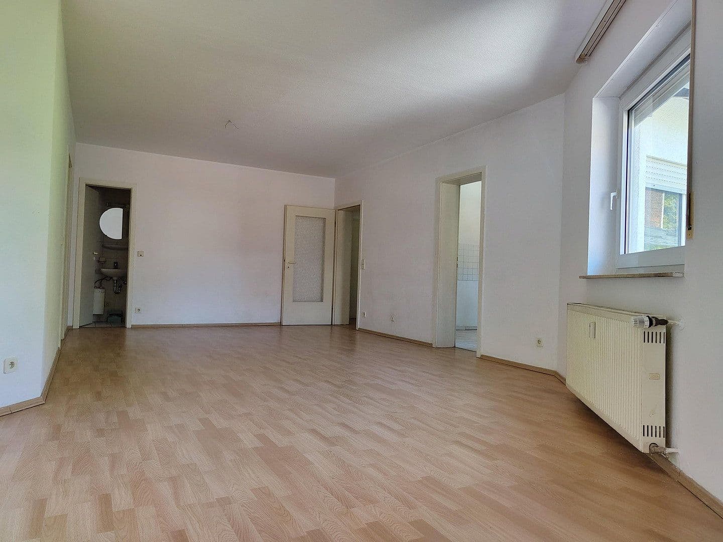 Prenájom bytu 3-izbový 82 m², Offenbach am Main, Hesensko Prenájom bytu 3-izbový 82 m², Offenbach am Main, Hesensko