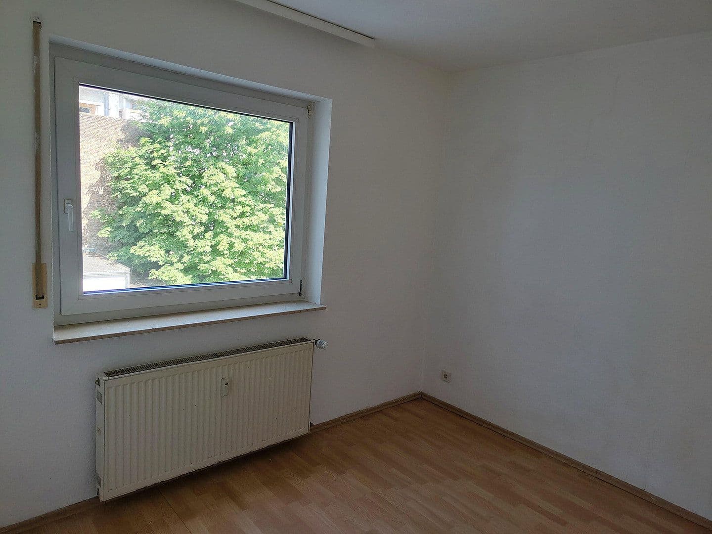 Prenájom bytu 3-izbový 82 m², Offenbach am Main, Hesensko Prenájom bytu 3-izbový 82 m², Offenbach am Main, Hesensko